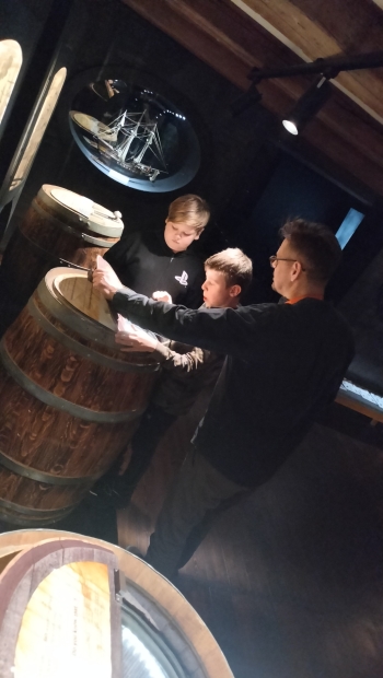 co kryje się w beczkach