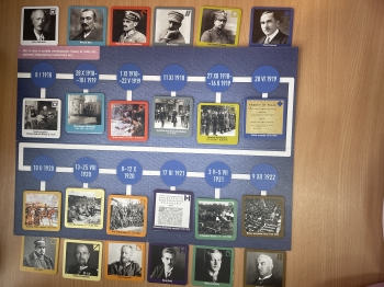 udział w zajęciach edukacyjnych pt. „Ojcowie Niepodległości – gra edukacyjna”, które odbyły się w Bibliotece Pedagogicznej w Pruszczu Gdańskim.