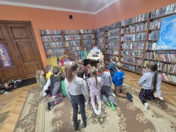 inbound8853088133393663572