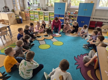 inbound1638944243471811058