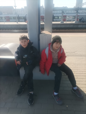 W oczekiwaniu na pociąg