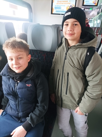 Wspólne zdjęcie w pociągu