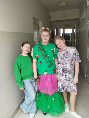 c0044706-ce12-4236-9d1d-c86fbb566bce