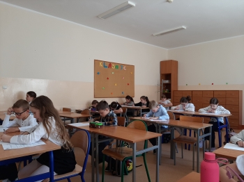 Szkolny Konkurs Mateamtyczny dla uczniów klas drugich i trzecich