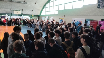 Powitanie uczniów na Targach edukacyjnych
