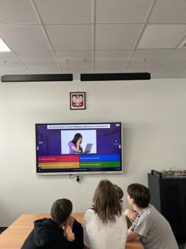 Zadanie na platformie Kahoot.jpeg
