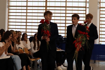 ZAKOŃCZENIE KLAS 8 25 - 26 (22).JPG