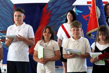 ZAKOŃCZENIE KLAS 4-6 25-27 (38).JPG