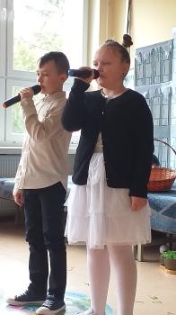 Śpiewajace dzieci