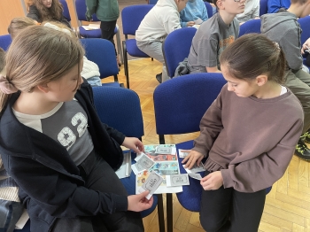 wyjście do biblioteki pedagogicznej w pruszczu gdańskim na prelekcję o ignacym janie paderewskim