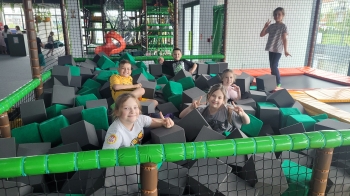 Dzieciaki w piankach