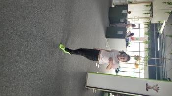 Uśmiechnięta dziewczynka