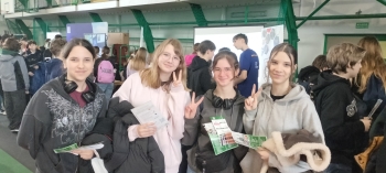 targi edukacyjne 9