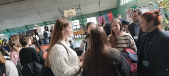 targi edukacyjne 12