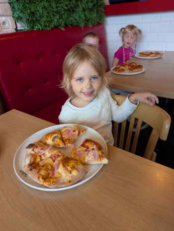 PXL_20250922_080831138