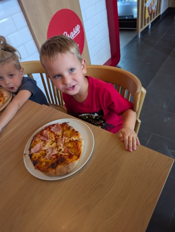 PXL_20250922_081851950