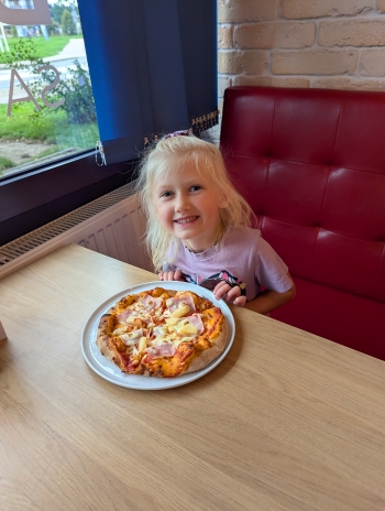 PXL_20250922_081938580