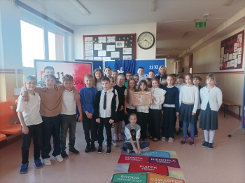 Dzień Niepodległości- wspólne zdjęcie