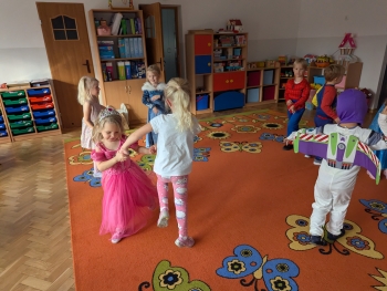 PXL_20251105_083840369