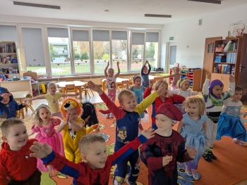 PXL_20251105_082605641.MP