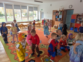 PXL_20251105_082347033.MP