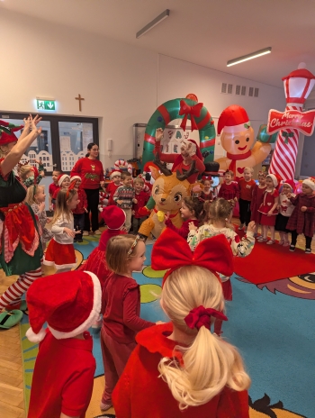 PXL_20251203_082841421