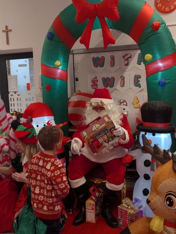 PXL_20251203_085856131.PORTRAIT.ORIGINAL