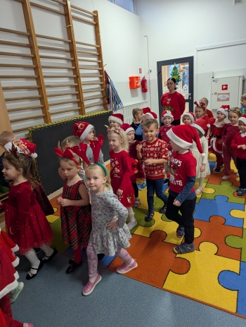 PXL_20251203_081340849