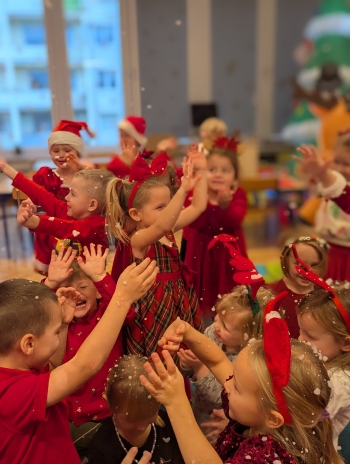 PXL_20251203_084608649.PORTRAIT