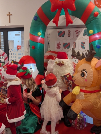 PXL_20251203_085943544.PORTRAIT