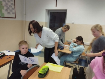 dzieci robią kleksy3