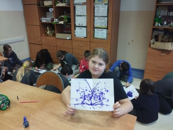 dzieci robią kleksy6