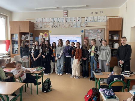 Pasowanie na czytelnika uczniów klas I