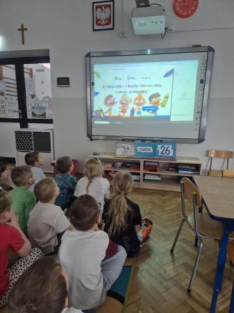 Asy Internetu -lekcja online ''Kolory słów-kiedy słowa ranią, a kiedy pomagają''