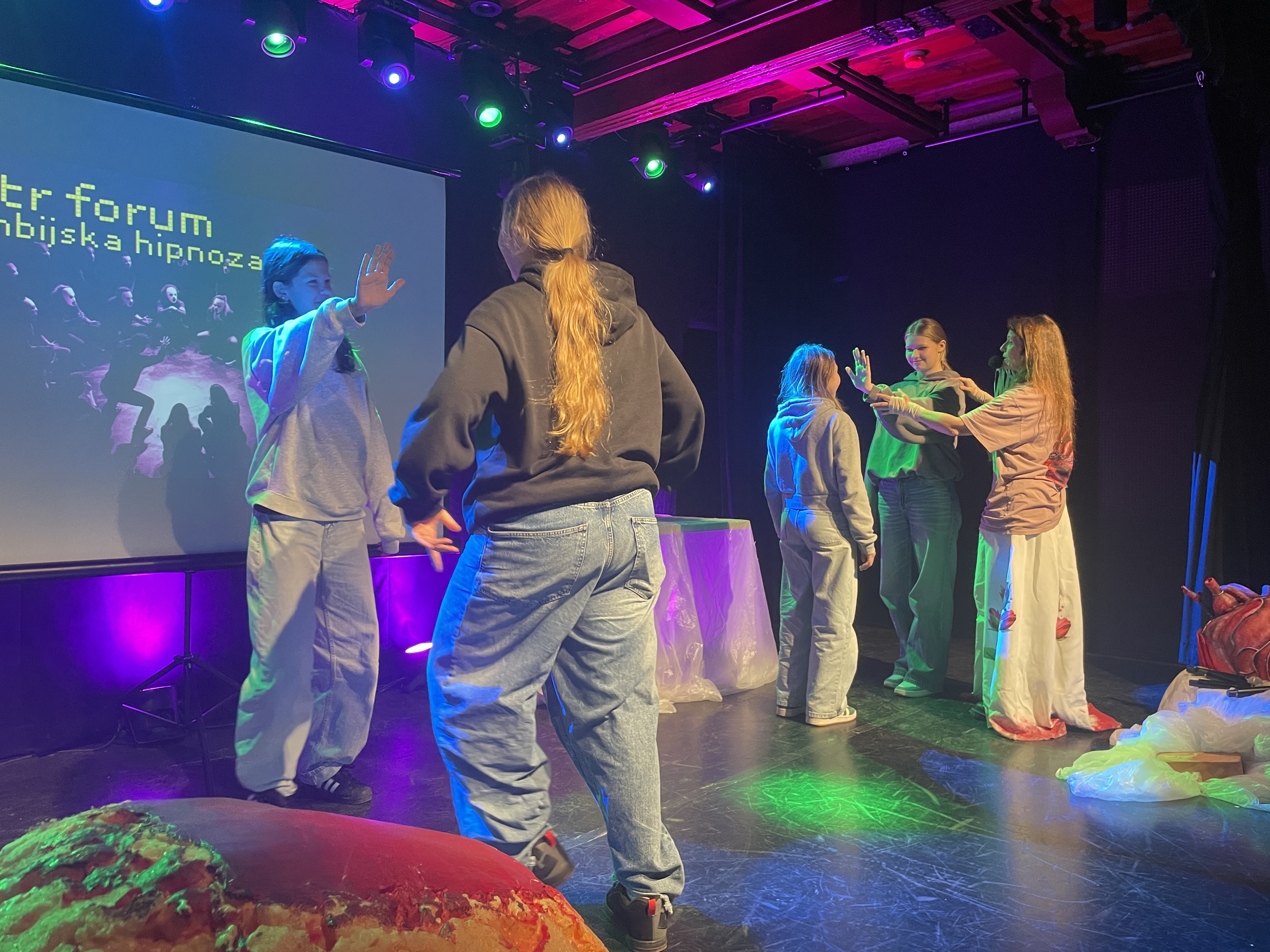 Wyjście na warsztaty projektu profilaktycznego „hejTUjestem”