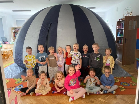 Kino sferyczne w oddziałach przedszkolnych